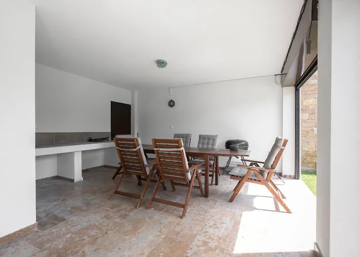 Villa Oceana By Luxlikehome